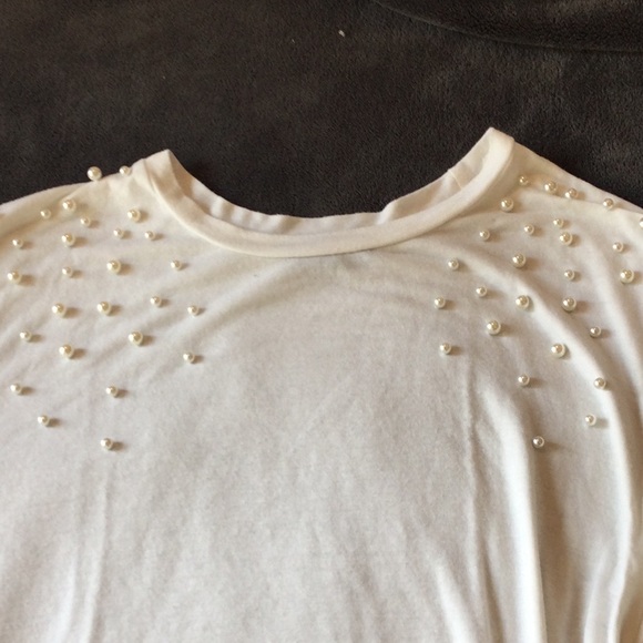 Express white short sleeved tee with pearls, small. - Picture 2 of 5